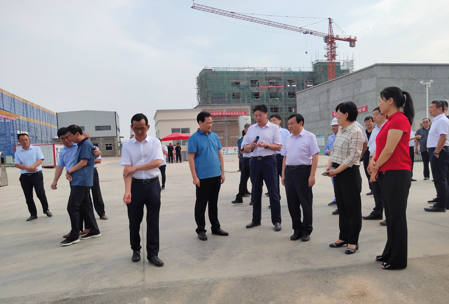 濮阳市、县领导莅临河南浩森生物材料有限公司